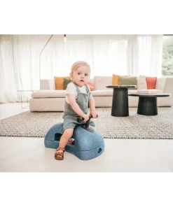 Alternative view of Scoot and Ride - My First - steel